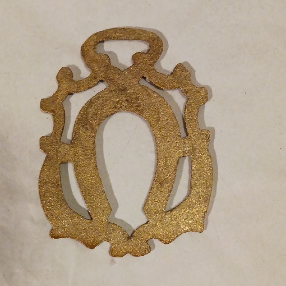 Antique Brass Horseshoe Wall Accent - Picture 2 of 6